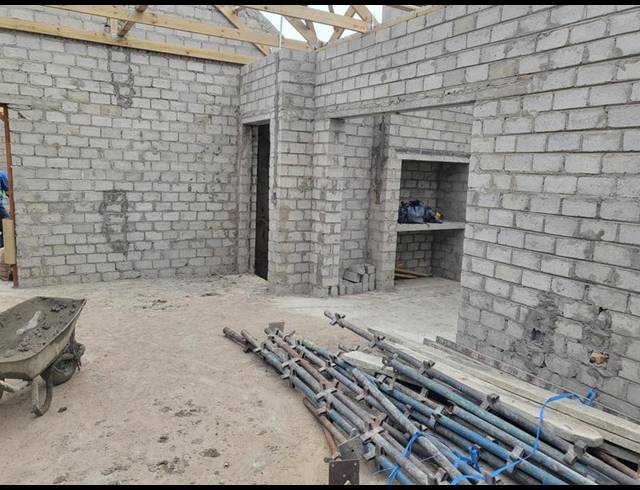 2 BEDROOM HOUSE FOR SALE IN LAAIPLEK